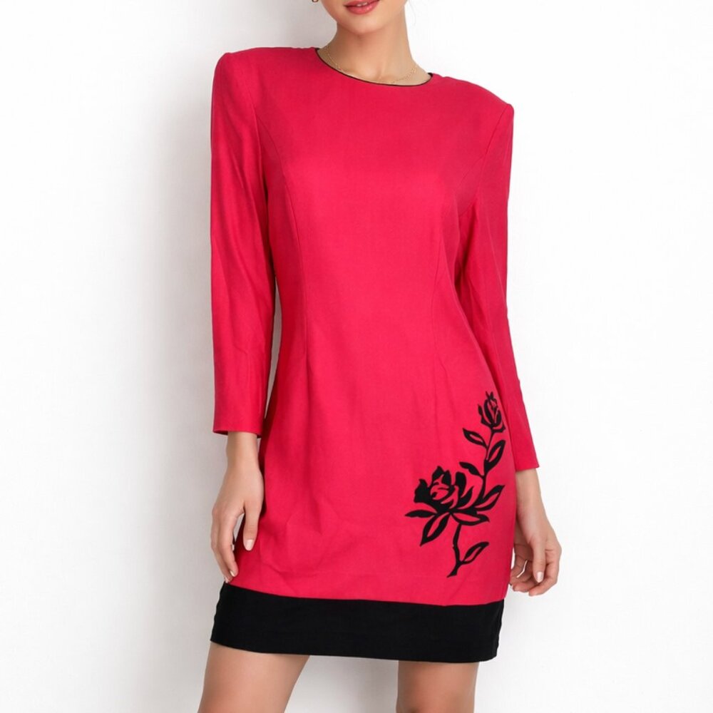 Virgo II Vintage 80s Pink Sheath Dress Size 10 Black Rose Applique Long Sleeve